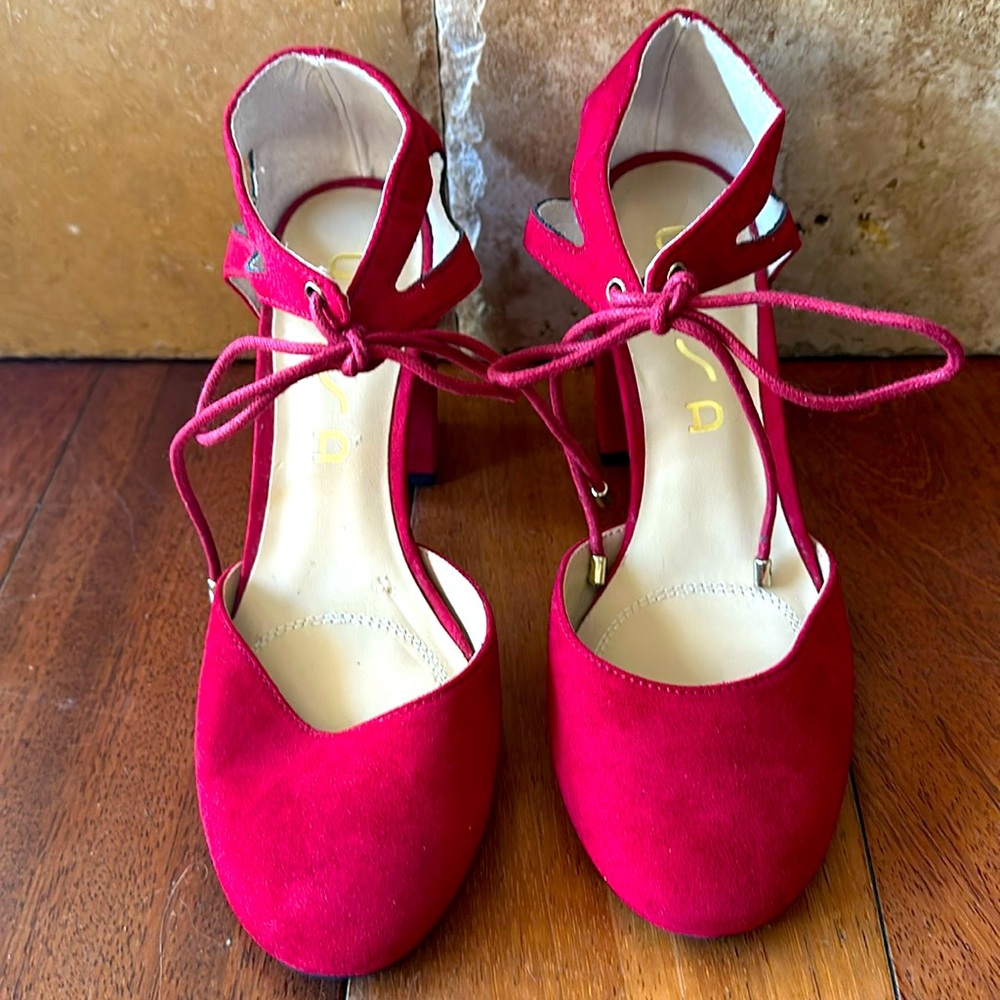 Unisa red suede heels